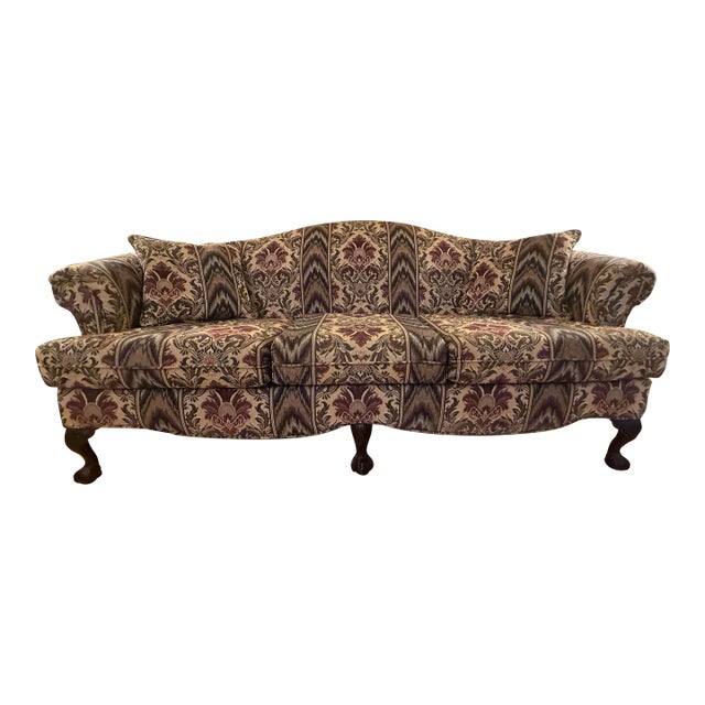 1980s Traditional Serpentine Camelback Sofa For Sale