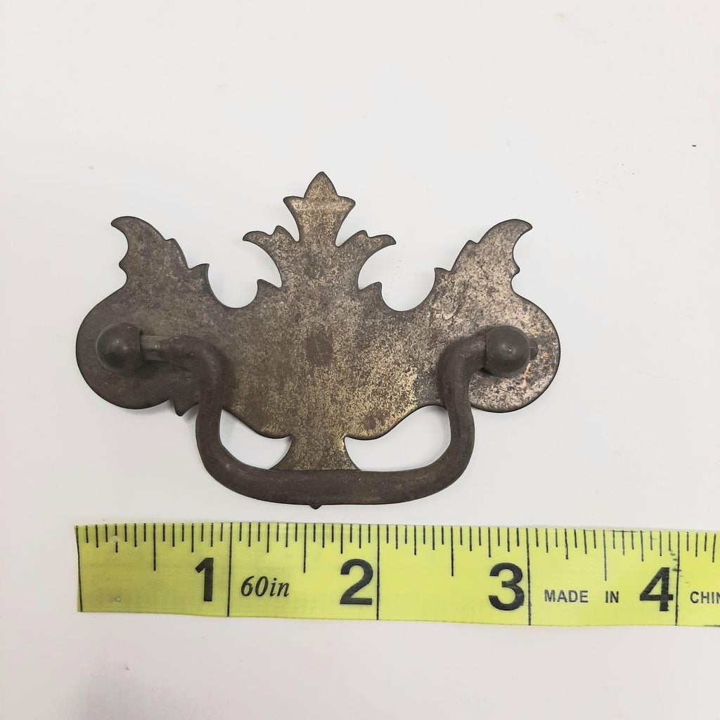 Drawer Pulls - Chppendale Style Drawer