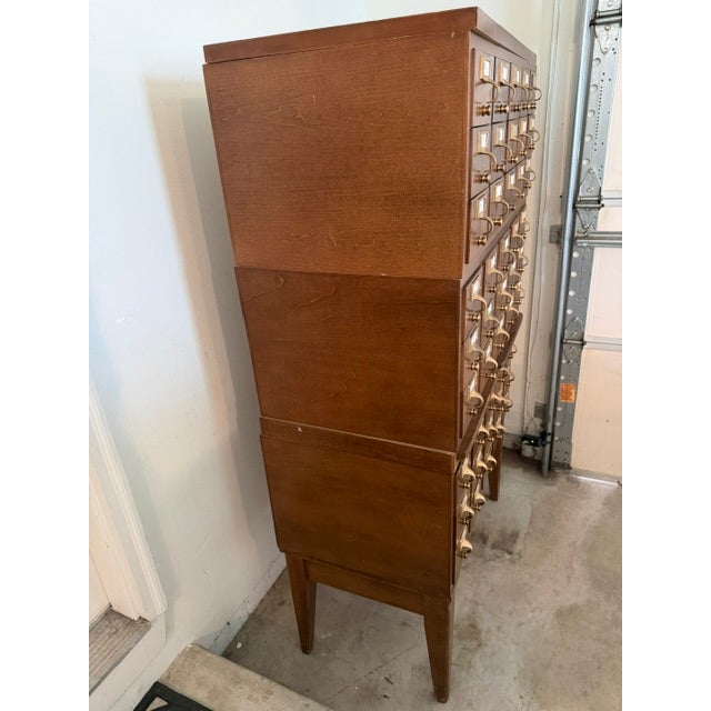 Brown Vintage Mid Century Modern 45 Drawer Gaylord Library Card Catalog Cabinet With 2 Pull Out Shelves For Sale - Image 8 of 15