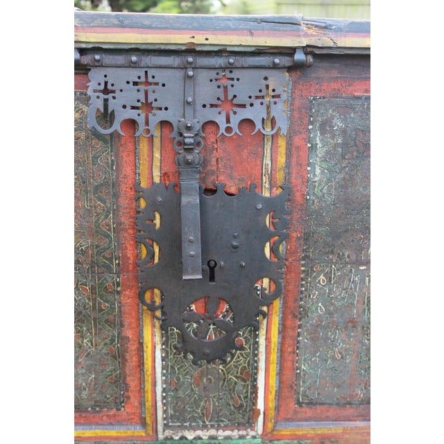 Antique Spanish Painted Chest with Mudéjar and Moorish Influence, 1800 For Sale - Image 5 of 11