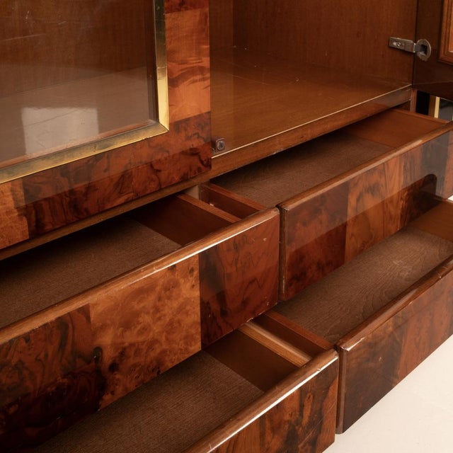 Bar Showcase in Sequoia Burl by Mario Sabot, 1970s For Sale - Image 9 of 18