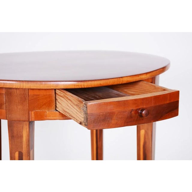 Small Italian Side Table in Yew Tree, 1810s For Sale - Image 5 of 13