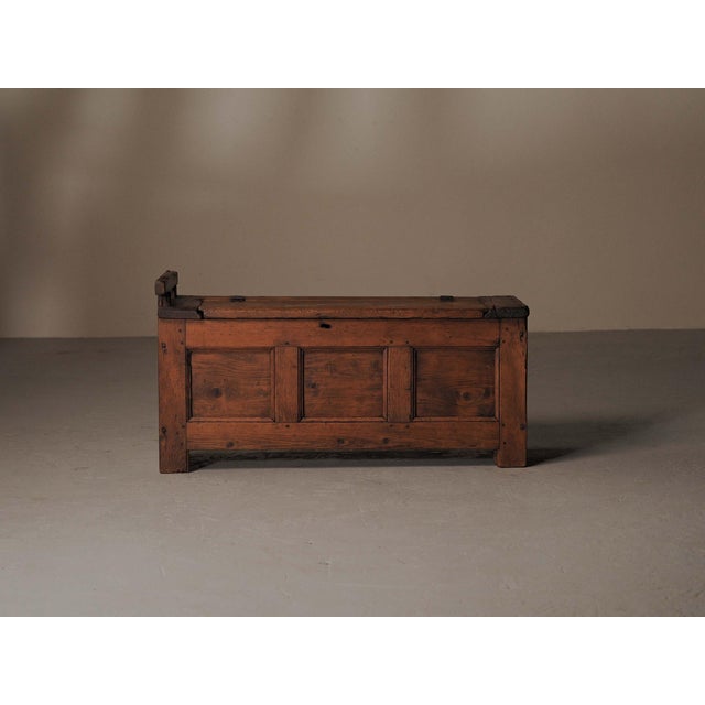 19th Century Mountain Folk Art Pine Storage Bench, France For Sale - Image 18 of 18