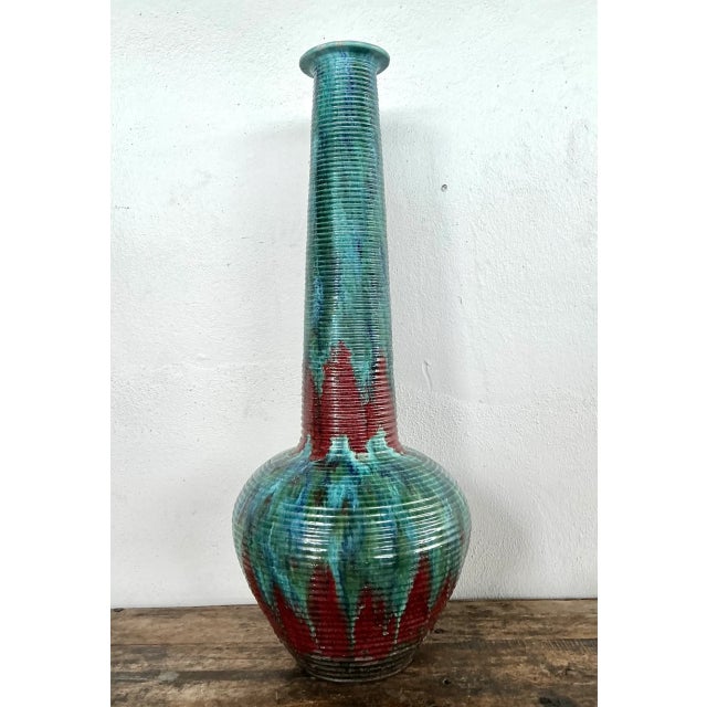 Vintage Tall Ceramic Glazed Ribbed Vase For Sale In West Palm - Image 6 of 12