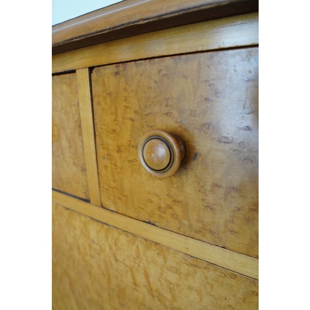 Vintage Warren Furniture Co. 4-Drawer Dresser For Sale - Image 12 of 17