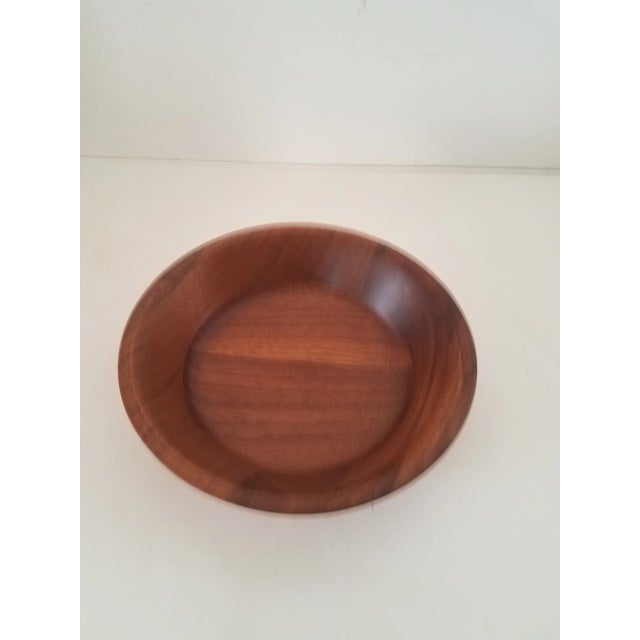 Brown Vintage 1950s "Ozark Walnutware Native Wood Products" Salad Bowls - Set of 7 For Sale - Image 8 of 9