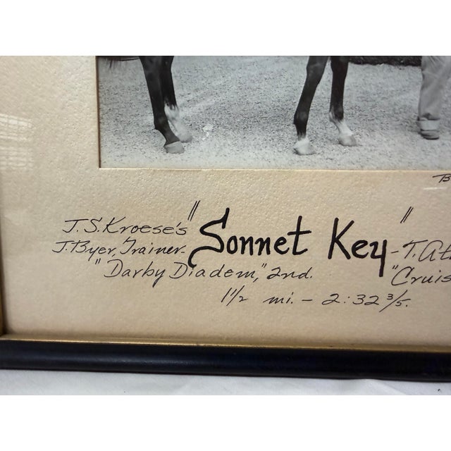 Black Vintage 45 Original Bert Morgan Sonnet Ke Belmont Horse Racing Jockey Photograph For Sale - Image 8 of 9