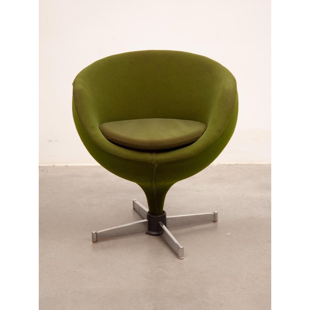 Set of Vintage Swivel Chairs Serie Starlook Ultralight Model Luna attributed to Pierre Guariche for Meurop, 1967 For Sale - Image 3 of 12