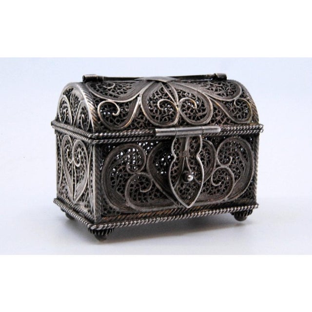 Small Silver Filigree Jewelry Box For Sale - Image 9 of 9