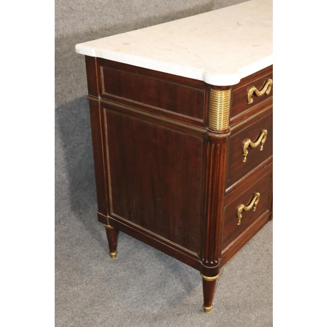 Signed Maison Jansen Mahogany Louis XVI Directoire Marble Top Commode Dresser For Sale In Philadelphia - Image 6 of 12