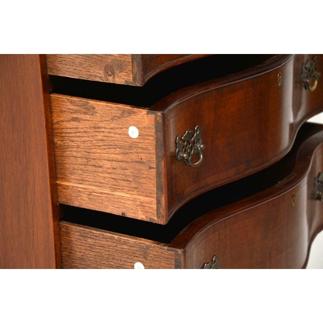 Antique Georgian Style Serpentine Chest of Drawers, 1900 For Sale - Image 3 of 14