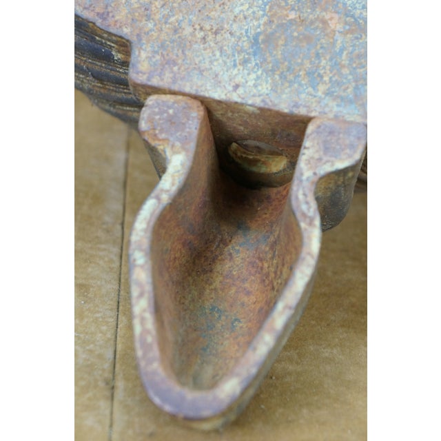 Late 20th Century Neoclassical Cast Iron Wall Lavabo For Sale - Image 12 of 14