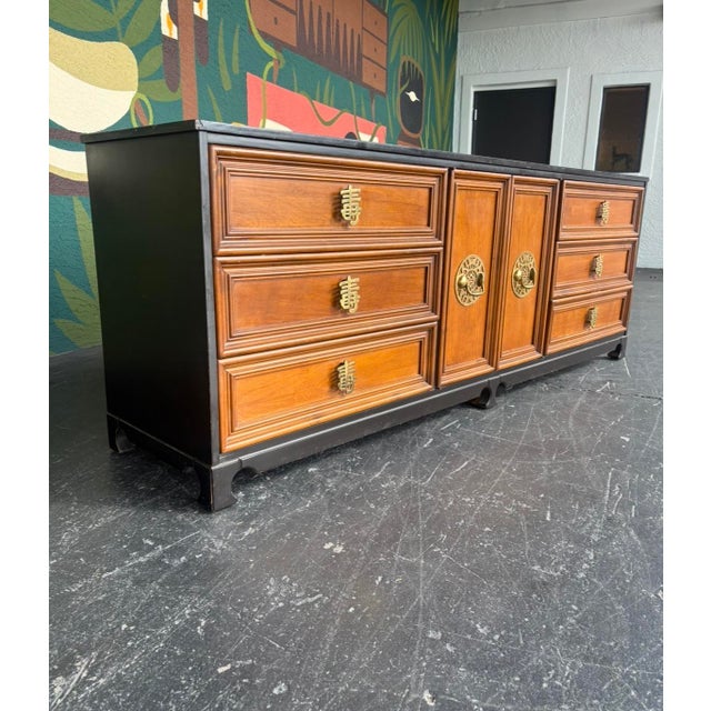 Hollywood Regency Chinoiserie Niner For Sale - Image 9 of 16