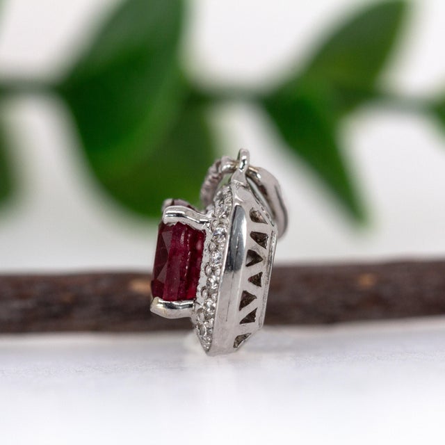 2020s 1.24ct Ruby Pendant W Earth Mined Diamonds in Solid 14k White Gold Cushion 6mm For Sale - Image 5 of 9