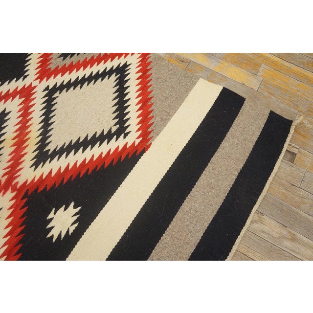 1940s Gray Zig Zag Tribal Antique American Navajo Carpet 3'9" X 6' Flatweave Wool Rug For Sale - Image 9 of 11