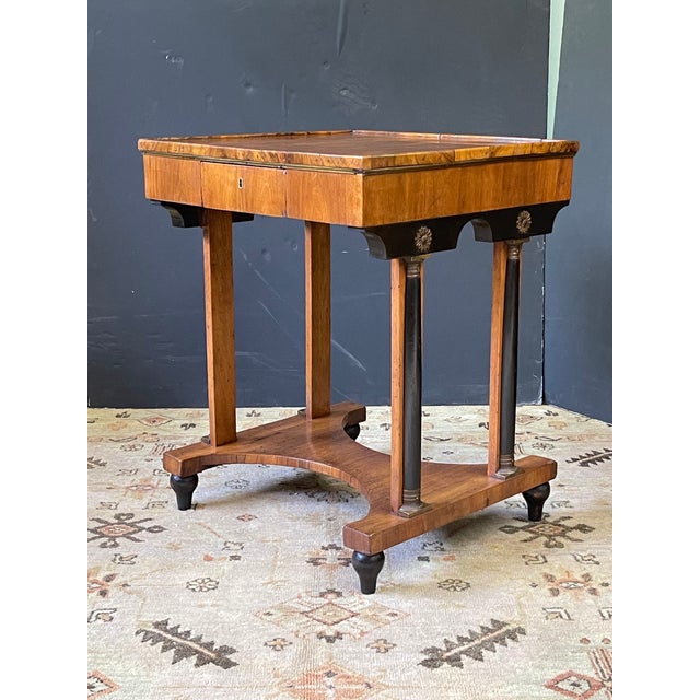 Italian Neoclassical Writing Table, 19th Century For Sale - Image 4 of 13