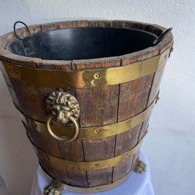 English Regency Wood and Brass Belted Bucket With Claws, Circa 1820 For Sale - Image 11 of 13
