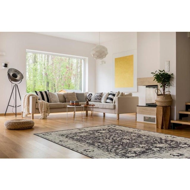 2020s 10x14 Gray Hand-Knotted Wool Floral Scepter Motifs Geometric Modern Carpet Rug For Sale - Image 5 of 7