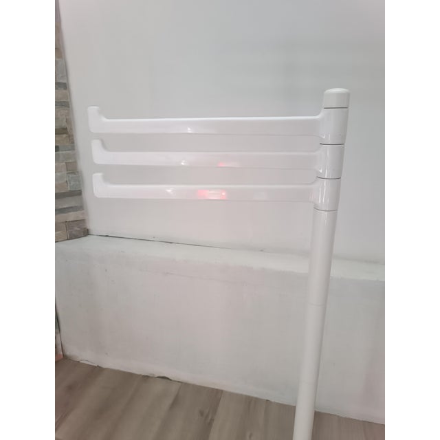 1970s Towel Rack by Makio Hasuike for Gedy, 1970s For Sale - Image 5 of 10