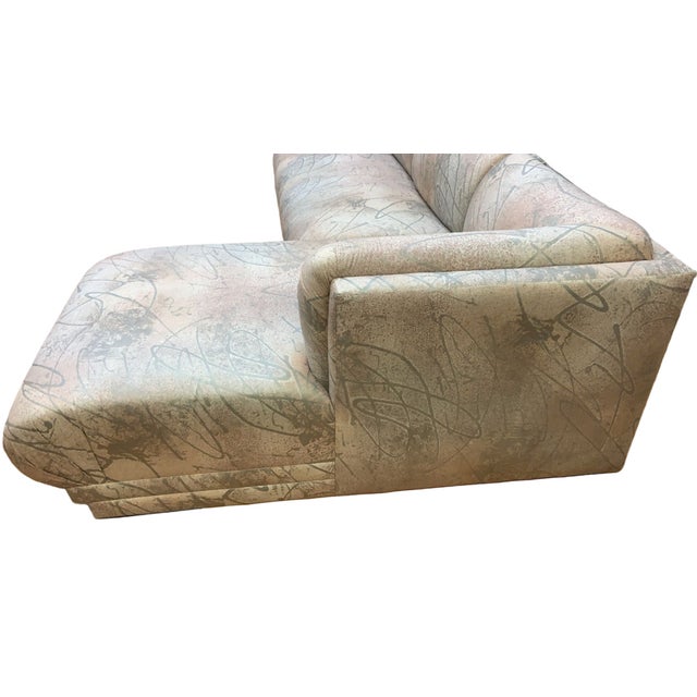 Vintage Postmodern L Shaped Sectional Sofa By Bernhardt for Reupholstery This beautiful postmodern L-Shaped sofa has...