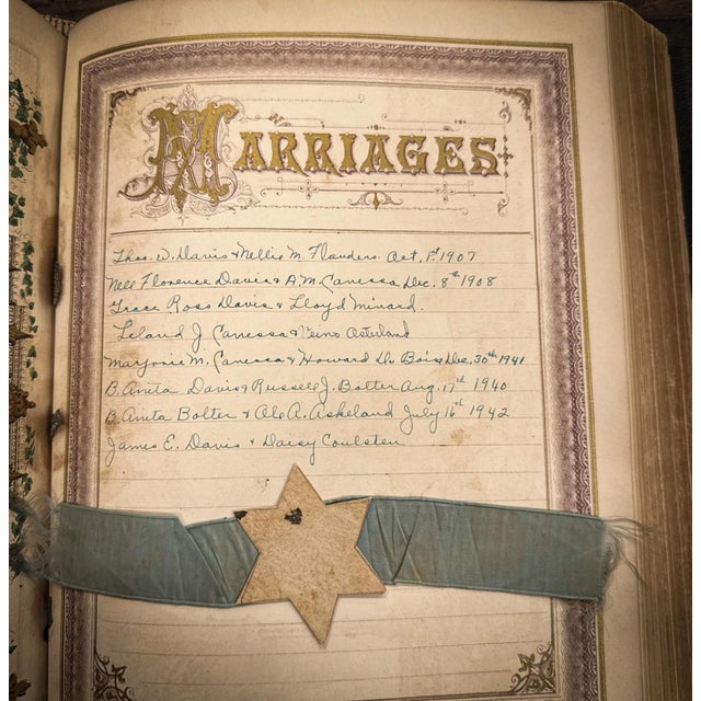 Holy Bible From 1883 With Illustrated History of the New & Old Testament For Sale - Image 12 of 15