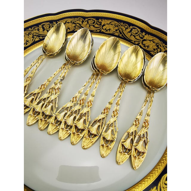Art Nouveau Silver-Gilt Tea Service with Openwork Floral Decoration by P. Canaux, 1890s, Set of 14 For Sale - Image 16 of 18