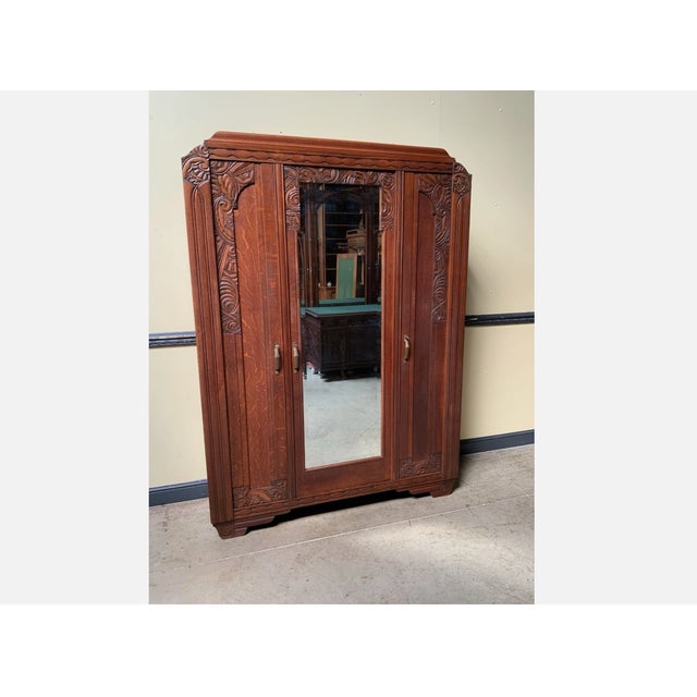 Age: circa 1930 Wood type: solid oak Condition: very good, meticulously maintained, fully restored original condition...