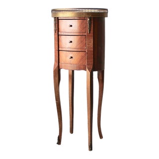 Louis XV Style Italian Oval Marquetry Inlaid Marble Side Drinks Table Nightstand Vintage Mid-Century For Sale