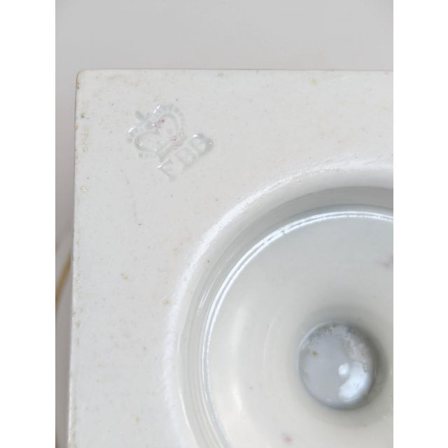 Ceramic Worcester Porcelain Sauce Tureen with Cover from Flight Barr & Barr, 1820 For Sale - Image 7 of 10