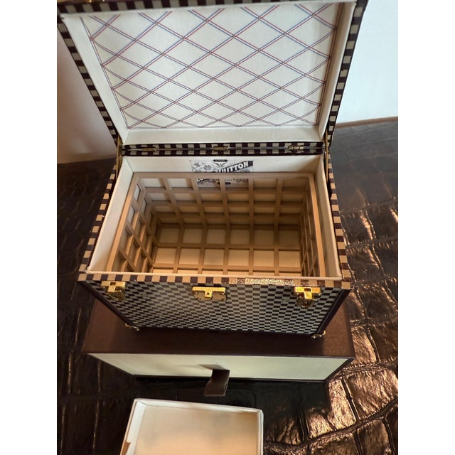 Louis Vuitton Limited Edition Paperweight, Mini Vuitton Jewelry Box in the Shape of a Trunk, 2012 For Sale - Image 13 of 18
