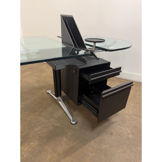 Late 20th Century Bruce Burdick Executive Desk for Herman Miller For Sale - Image 14 of 18