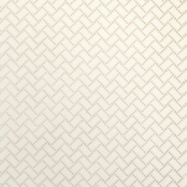 2020s Schumacher x Neisha Crosland Parterre Wallpaper in Gold For Sale - Image 5 of 5