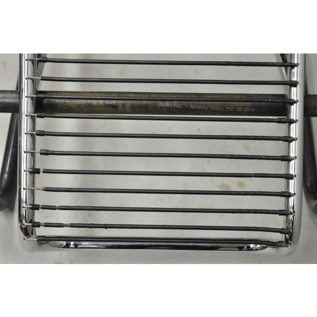 Vintage Le Corbusier Style Mid Century Modern Chrome Chaise Lounge Chair, Italy For Sale - Image 10 of 18