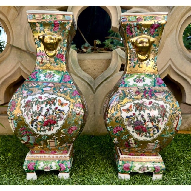 Pair of Antique Chinese Famille Rose Porcelain Vases & Stands For Sale - Image 12 of 18