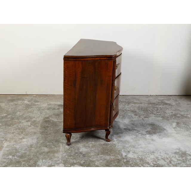 Italian 1800s Walnut Three-Drawer Serpentine Front Commode with Bronze Hardware For Sale - Image 9 of 12