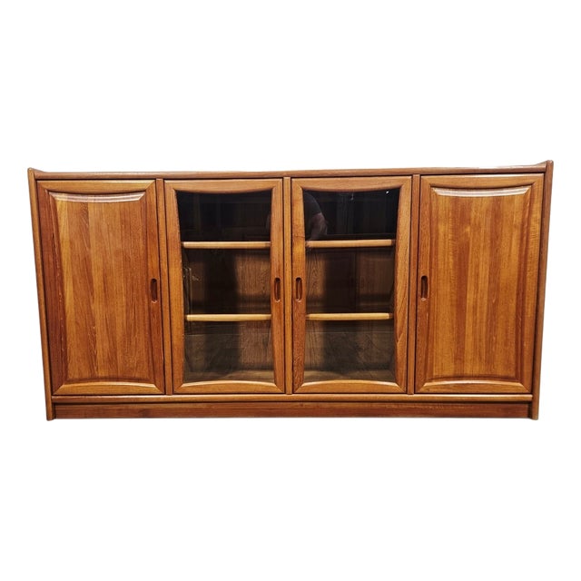 Modernist Teak Sideboard from Dyrlund, 1970s For Sale