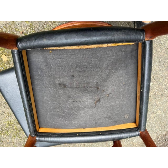Brown Mid 20th Century Set of j.l. Moller 4 High Ladder Back Teak Dining Chairs For Sale - Image 8 of 17