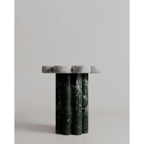 Marbelle Side Table in Green Marble and Brass by Esther Knopfler For Sale - Image 9 of 15