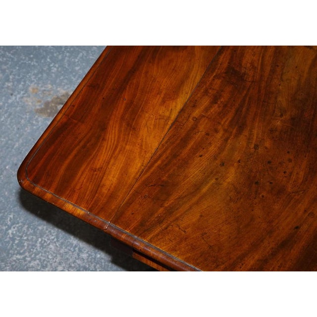 Antique English Pedestal Pembroke Drop Leaf Table with Drawer, 1820s For Sale - Image 10 of 18