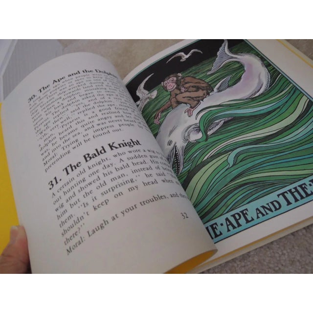 Aesops Fables Hardcover Vtg Jan. 1, 1981 Moral Lesson Stories by Aesop For Sale - Image 4 of 7