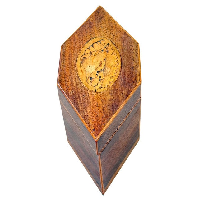 Georgian Hexagonal Shaped Mahogany Tea Caddy, 1790 For Sale - Image 3 of 11