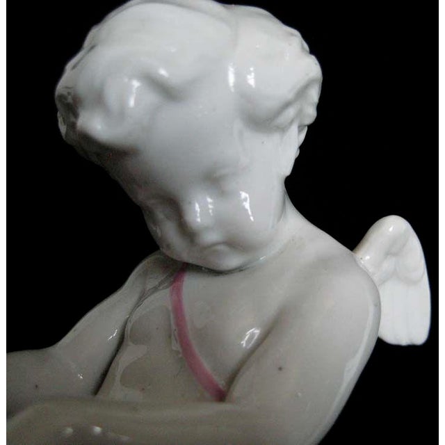 1900 - 1909 C 1900 French Depose Cupid Porcelain Planter - For Sale - Image 5 of 8