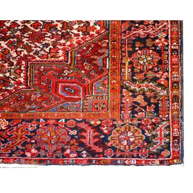 Late 20th Century Persian Heriz Rug For Sale - Image 9 of 12