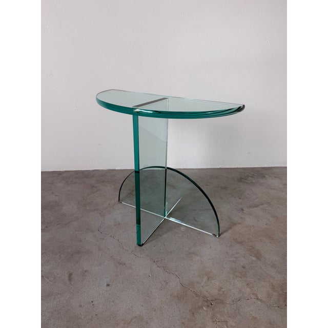 1980s Postmodern Italian Design Geometric Sculptural Glass Side Table For Sale - Image 10 of 12