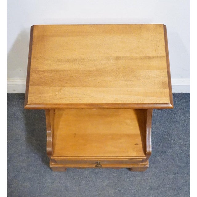 High End Vintage Solid Hard Rock Maple Colonial Early American 17" Open Cabinet Nightstand 1711 For Sale - Image 11 of 15