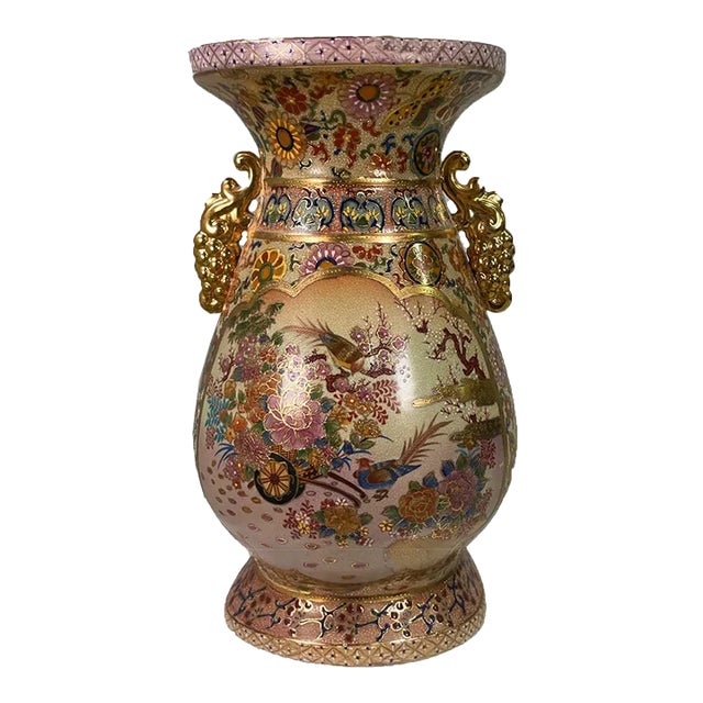 Vintage Chinoiserie Japanese Satsuma Ceramic Hand Painted Vase For Sale