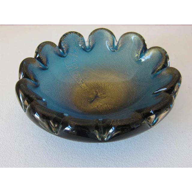 Murano Blue Golden Flower Bowl by Seguso, 1960s For Sale - Image 7 of 8