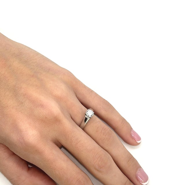 Platinum Cathedral-Style Solitaire Ring - Size 5.75 For Sale In Phoenix - Image 6 of 6