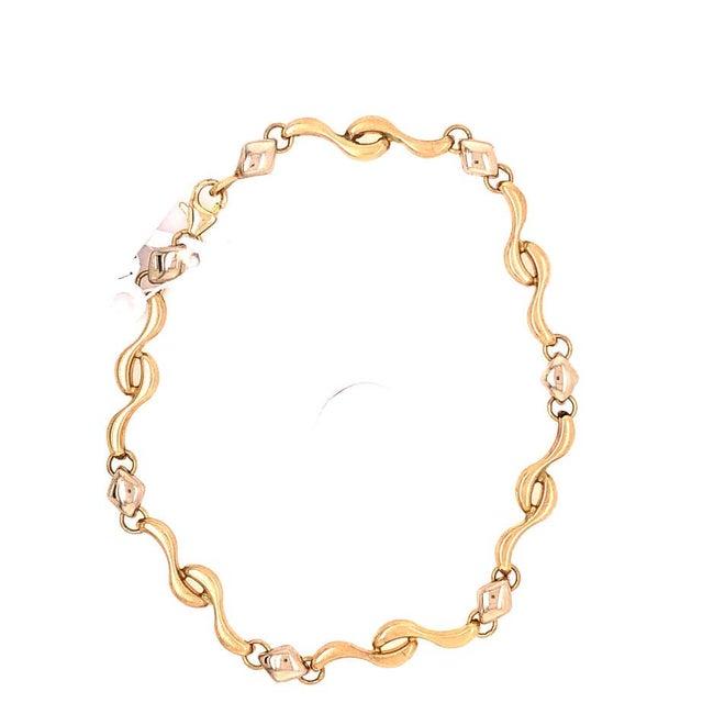14 Karat Yellow Gold Fancy Link Bracelet For Sale - Image 9 of 9