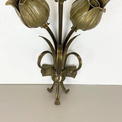 Italian Flower Theatre Wall Light in the style of Gio Ponti, 1970s For Sale - Image 6 of 18